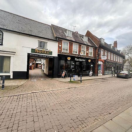 Villare Hitchin Town Centre Экстерьер фото